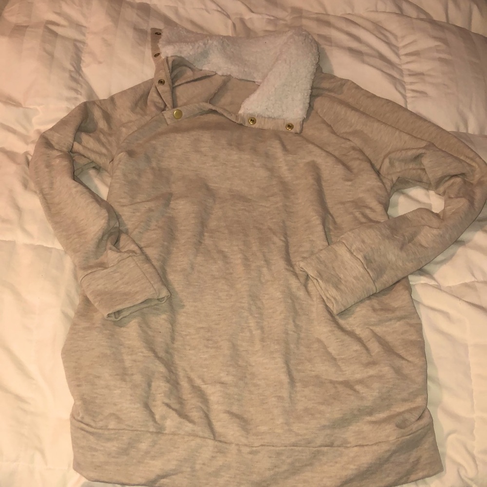 MATERNITY - Medium Wool Lined Collar Maternity Tan Sweatshirt